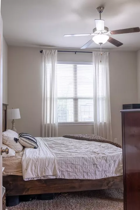 Bedroom - 10800 Kestrel Ct, Waco, TX 76708 photo 4 of 8