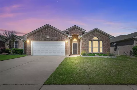12605 Clarksburg Trl, Fort Worth, TX 76244