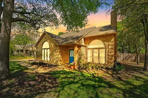 1309 Deer Trl, Denton, TX 76205