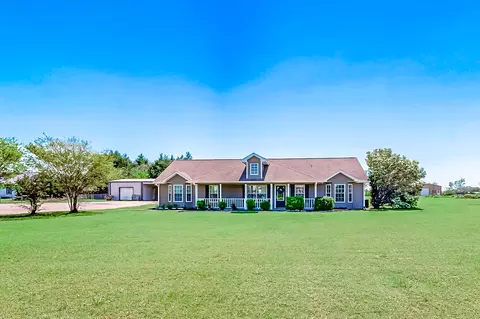 5609 Cedar Creek Dr, Kemp, TX 75143