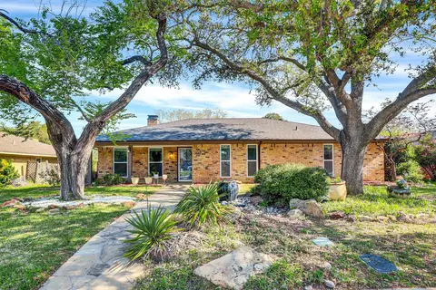 1667 Chisolm Trl, Lewisville, TX 75077