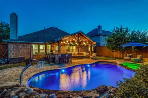 2609 Whispering Trl, Little Elm, TX 75068