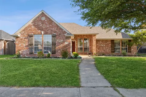 7209 Montego Dr, Rowlett, TX 75089
