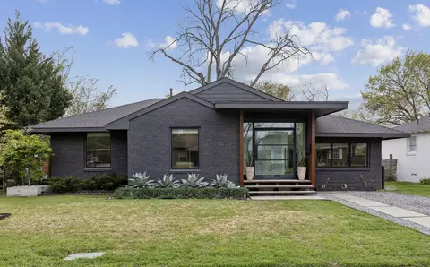 547 Hambrick Rd, Dallas, TX 75218