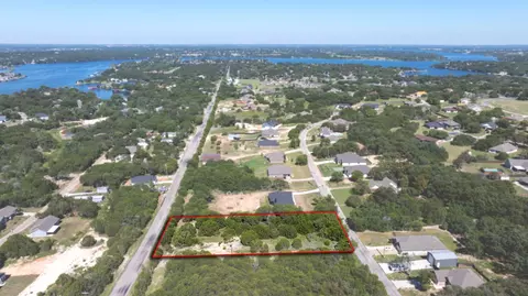1016 Bandera Trl, Granbury, TX 76048