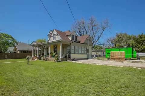 717 Park Dr, Hillsboro, TX 76645