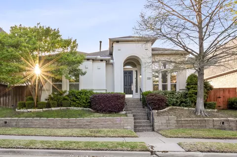 3351 Kendall Ln, Irving, TX 75062