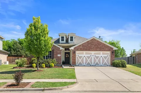 6000 Dream Dust Dr, North Richland Hills, TX 76180