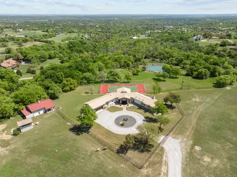 2208 Farmer Rd, Weatherford, TX 76087