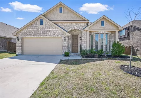 625 Ridgewater Trl, Fort Worth, TX 76131