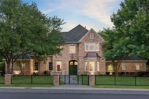 6506 Lakehurst Ave, Dallas, TX 75230