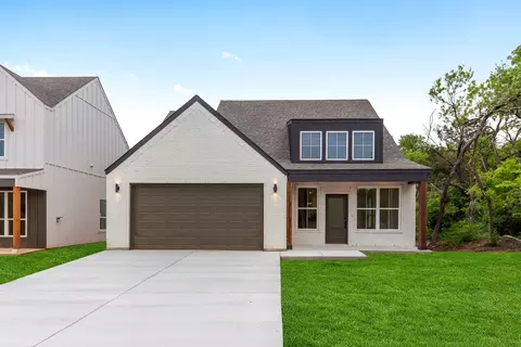 5705 Barkridge Dr, Granbury, TX 76048