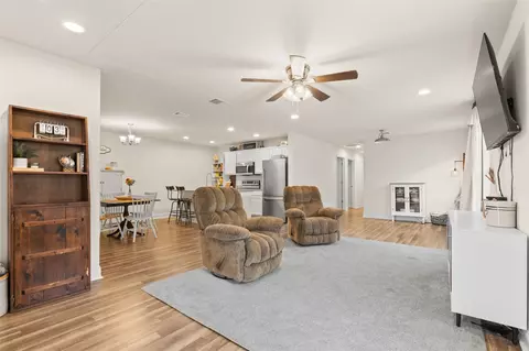 705 E South St, Itasca, TX 76055 photo 8