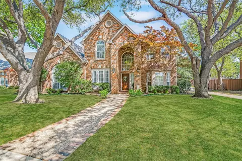 238 Walnut Grove Ln, Coppell, TX 75019
