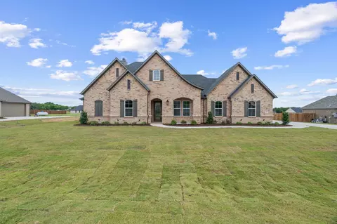 109 Moreland St, Paradise, TX 76073