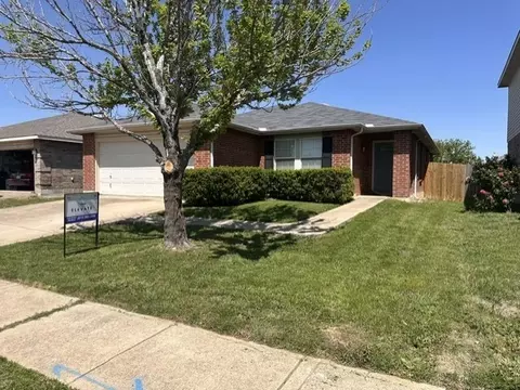 5328 Lava Rock Dr, Fort Worth, TX 76179