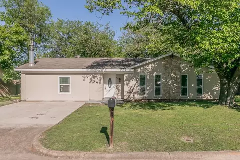 1807 Lachelle Ln, Arlington, TX 76010
