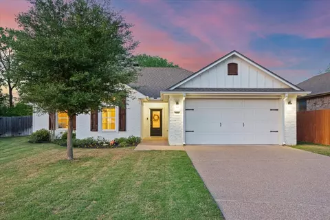 344 Hedrick Dr, Hewitt, TX 76643