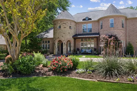 1000 Country Trl, Fairview, TX 75069