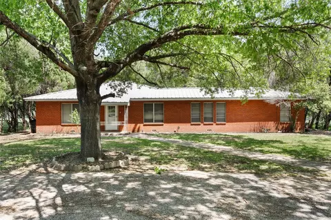 6501 Rock Creek Rd, Waco, TX 76708