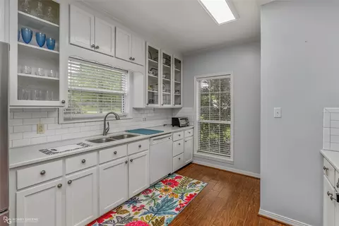 Kitchen - 1004 Ridgewood Cir, Minden, LA 71055 photo 4 of 5