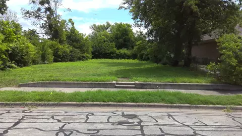 919 Linn St, Waco, TX 76704