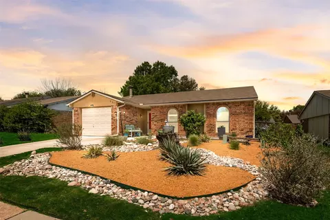 557 Windsor Dr, Allen, TX 75002