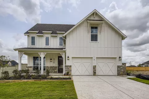 8728 Leafy Ln, Justin, TX 76247