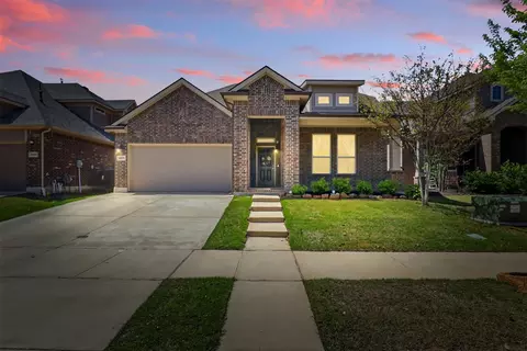 1805 Sparrow St, Argyle, TX 76226