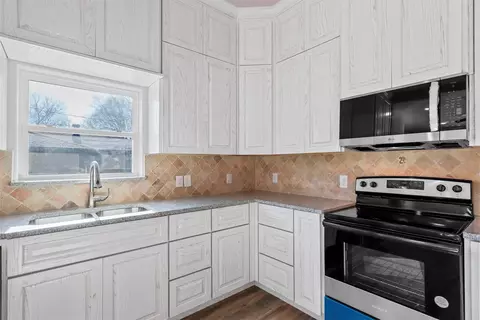 Kitchen - 807 E 2nd St, Cleburne, TX 76031 photo 3 of 3