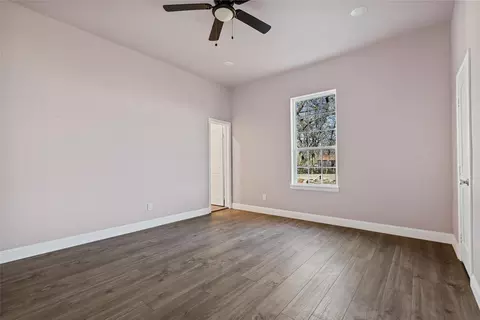 Bedroom - 807 E 2nd St, Cleburne, TX 76031 photo 1 of 6