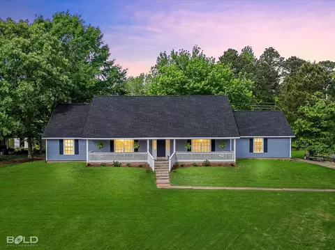 1445 Linton Rd, Benton, LA 71006