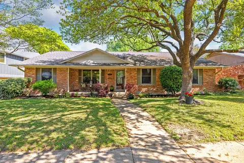 7617 La Sobrina Dr, Dallas, TX 75248