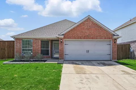 140 Kincaid Dr, Sanger, TX 76266