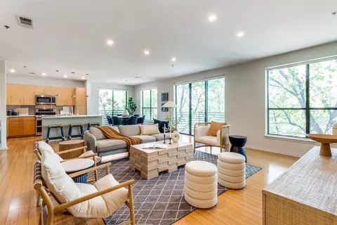 4111 Gilbert Ave #212, Dallas, TX 75219