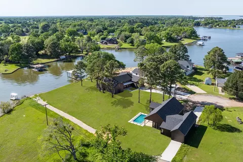 340 Triangle Ranch Rd, Trinidad, TX 75163