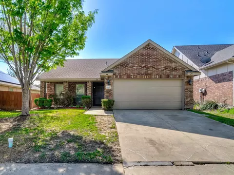 2048 Old Glory Ln, Forney, TX 75126