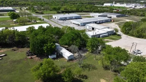 2016 Macgregor Dr, Denison, TX 75020 photo 6