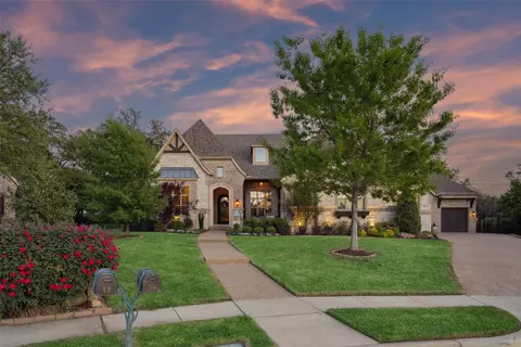 14 Rochester Ct, Trophy Club, TX 76262