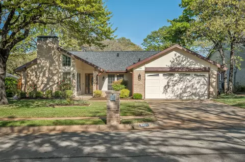 3424 Pecan Cir, Bedford, TX 76021
