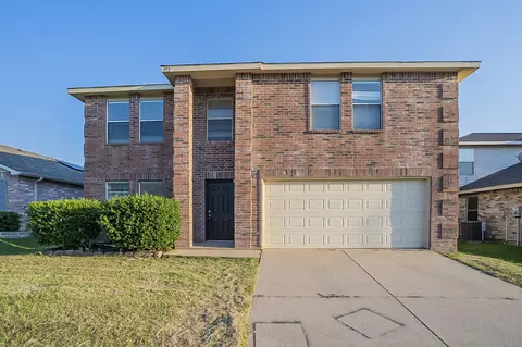 553 Hertford St, Crowley, TX 76036