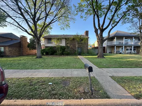 3839 Westminster Dr, Carrollton, TX 75007