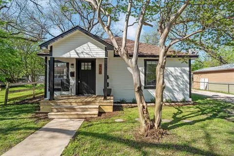 408 W Goddard St, West, TX 76691