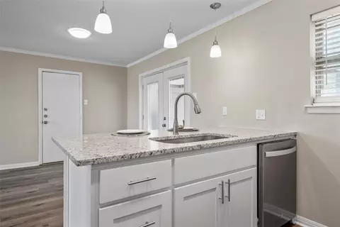 520 N Main, Mcgregor, TX 76657 photo 17