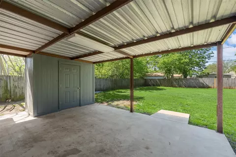 520 N Main, Mcgregor, TX 76657 photo 4