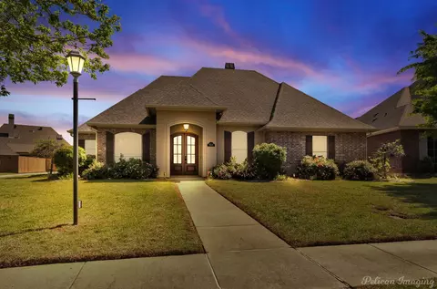 854 Chartres Dr, Shreveport, LA 71115