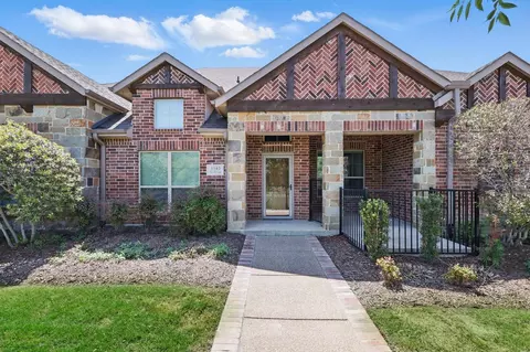 1103 Blue Bill Ln, Arlington, TX 76005