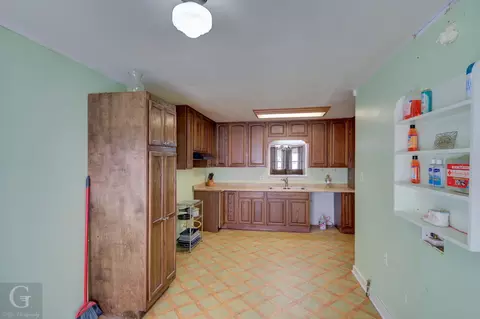 Kitchen - 401 College St, Minden, LA 71055 photo 3 of 3