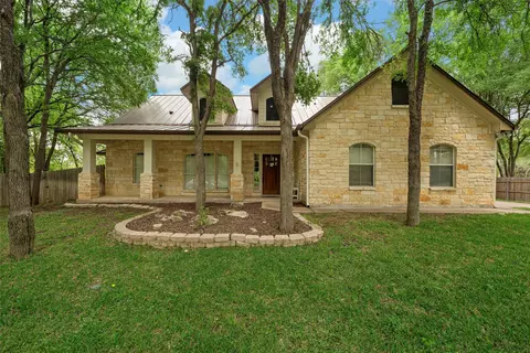 15 Shetland Dr, Morgans Point Resort, TX 76513