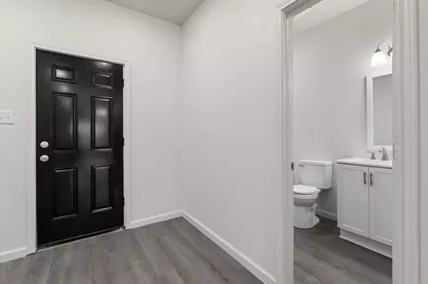 Entry Way - 1822 Windsor Ave, Waco, TX 76708 photo 4 of 4